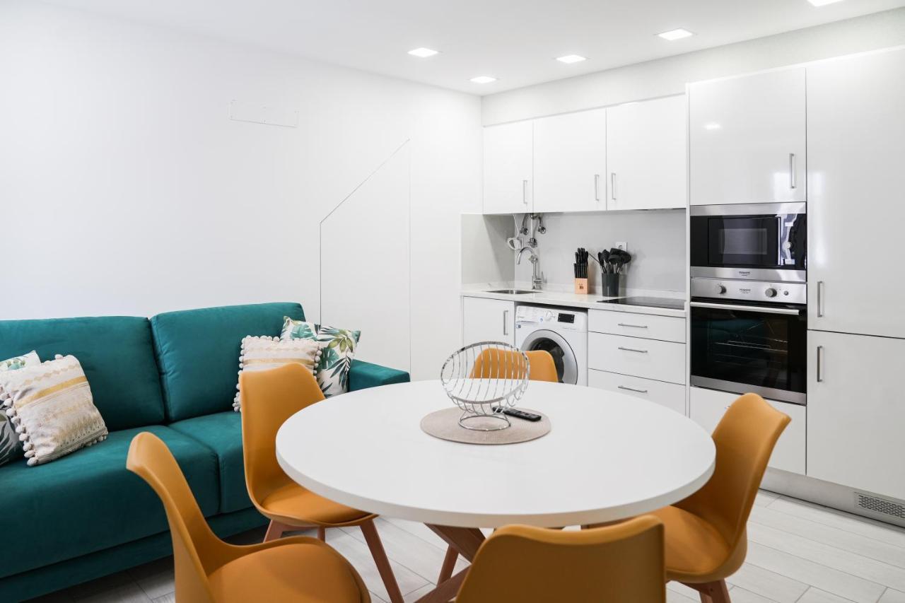 Nazare One Bedroom, 2 Mins From The Beach Esterno foto